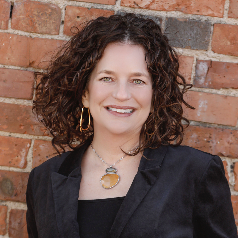 Headshot of Jennifer Ruwart